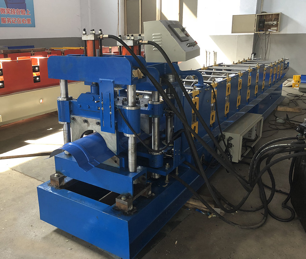 Ridge cap roll forming machine