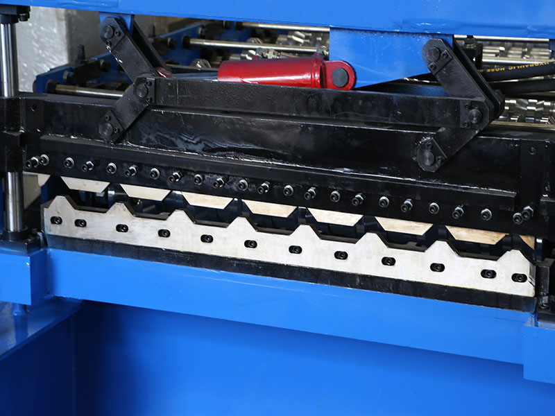 Two Profiles IBR Roofing Panel Roll Forming Machine