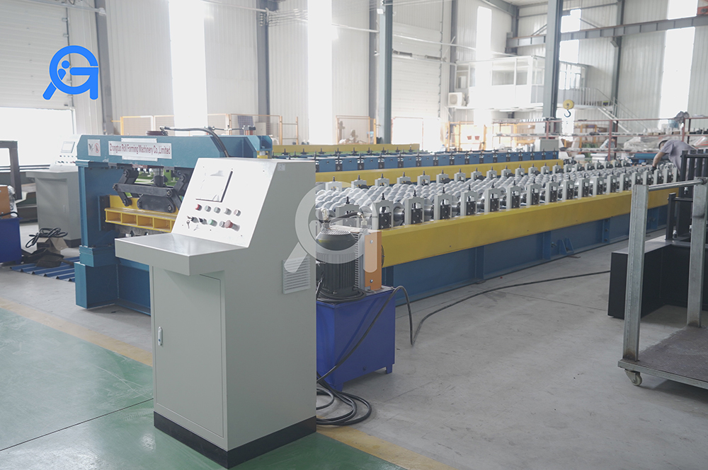 760 r panel roll forming machine