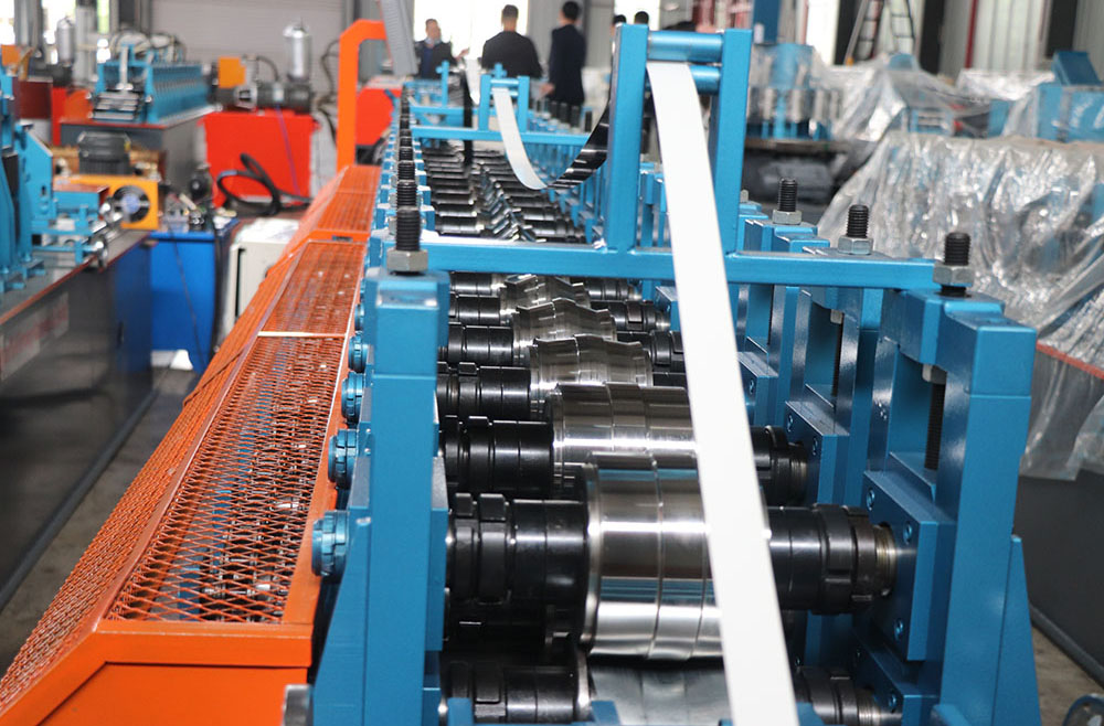 T Grid Cross Tee Roll Forming Making Machine