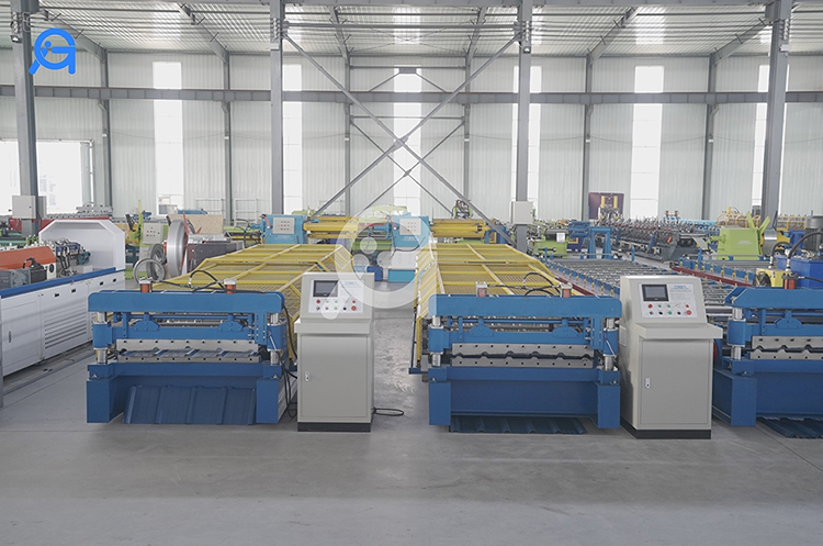 What are the characteristics and functions of the roll forming machine?