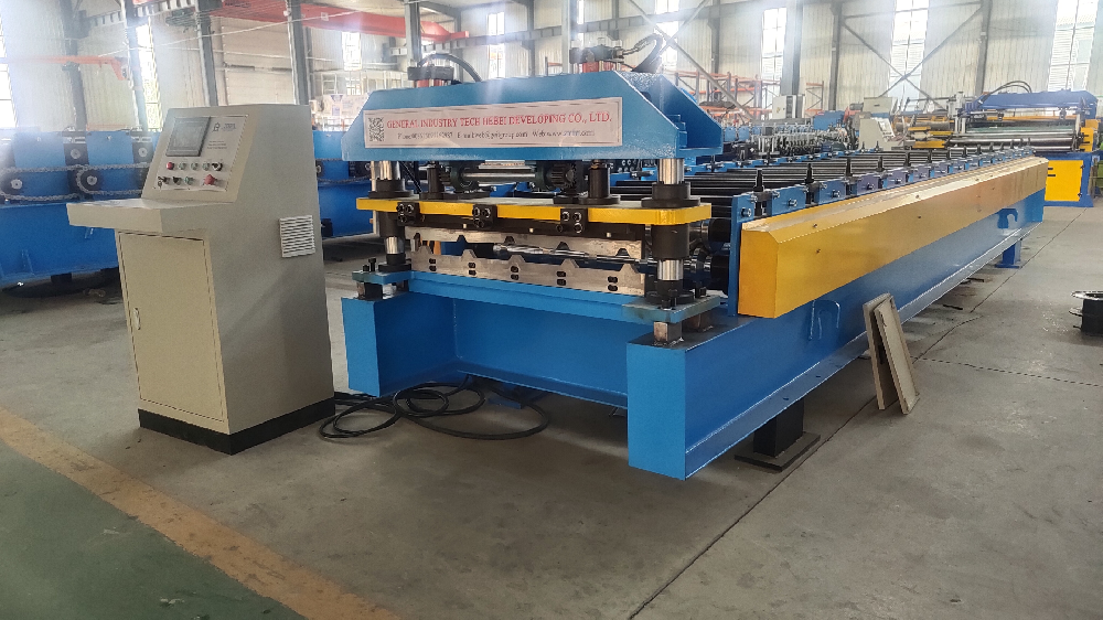 Why the cutting tool limit of roll forming machine?