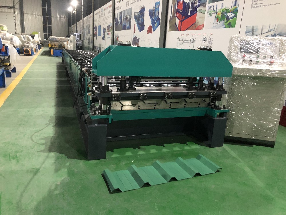 roll-forming-machine