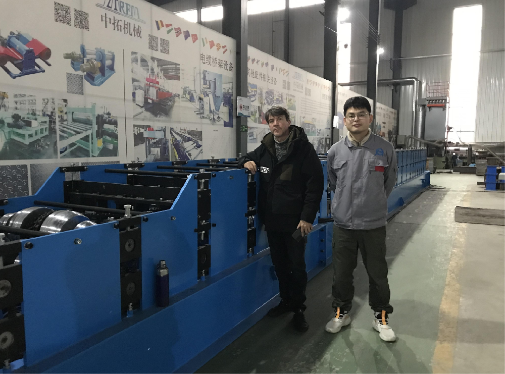 cold roll forming machine